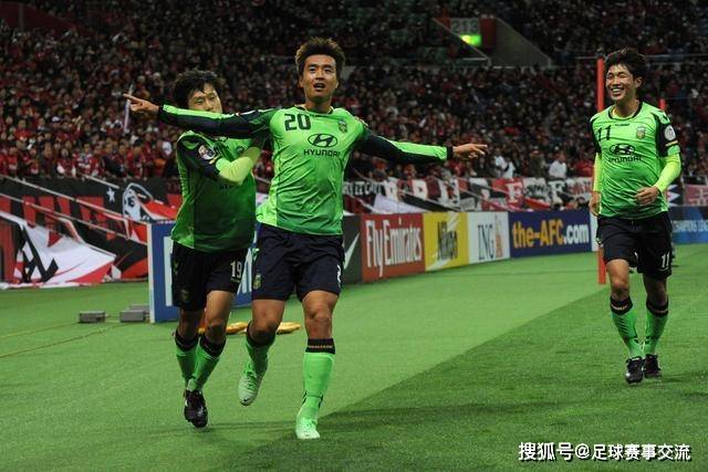 CBA小记者“探营”直播吧 亲历体育新闻诞生全过程